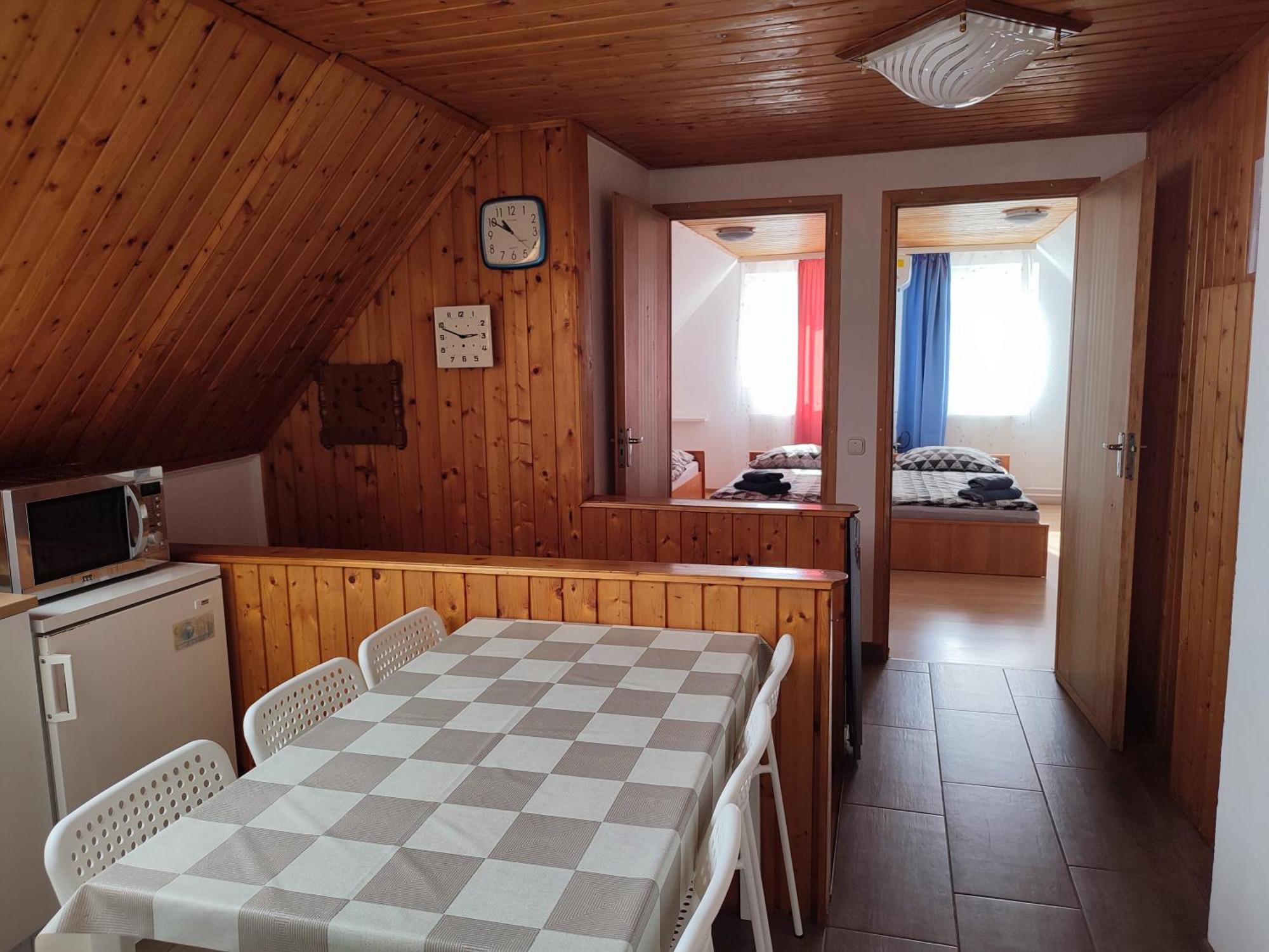 Aranyharmat Apartman Balatonlelle Exteriör bild