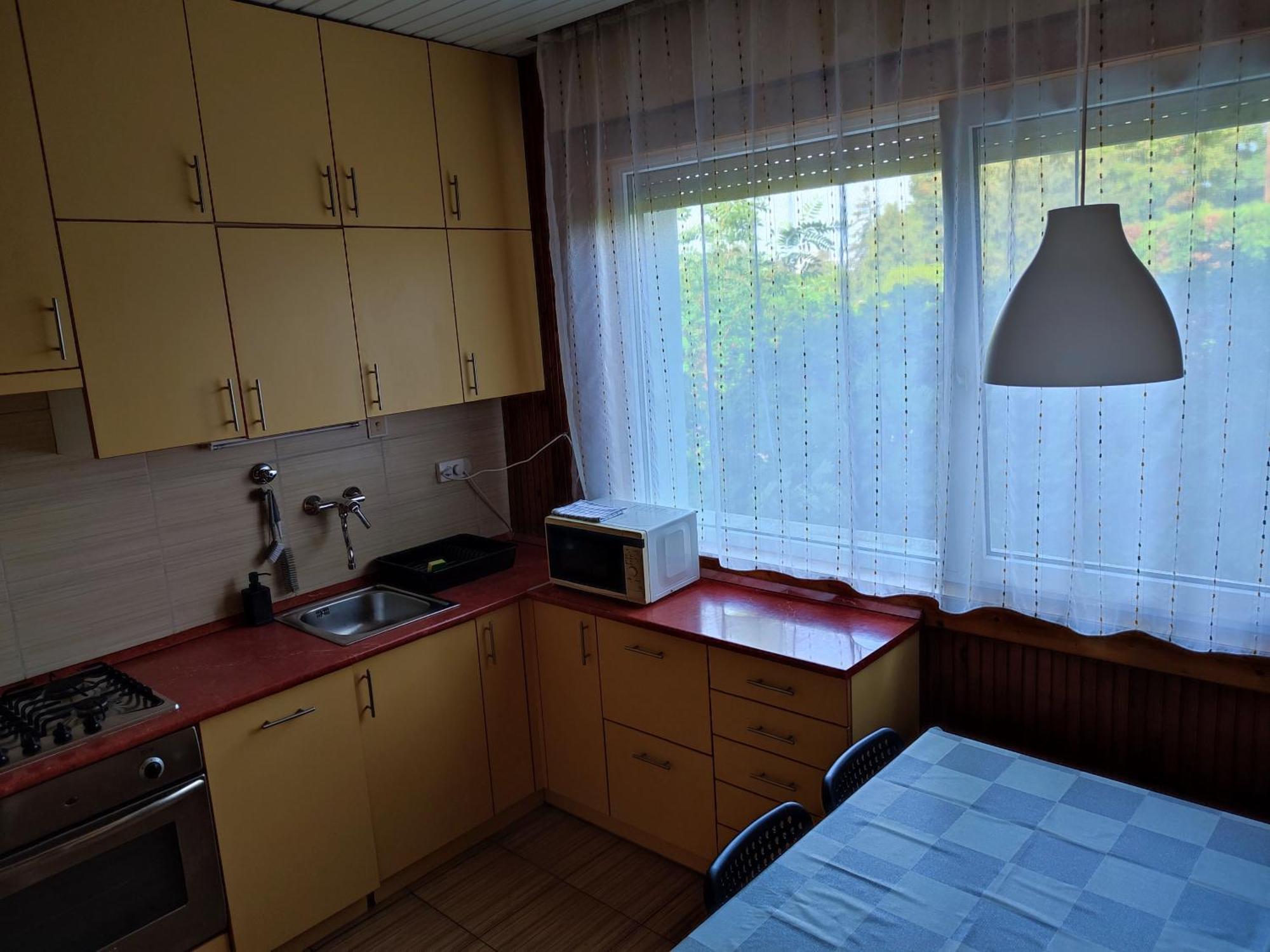 Aranyharmat Apartman Balatonlelle Exteriör bild