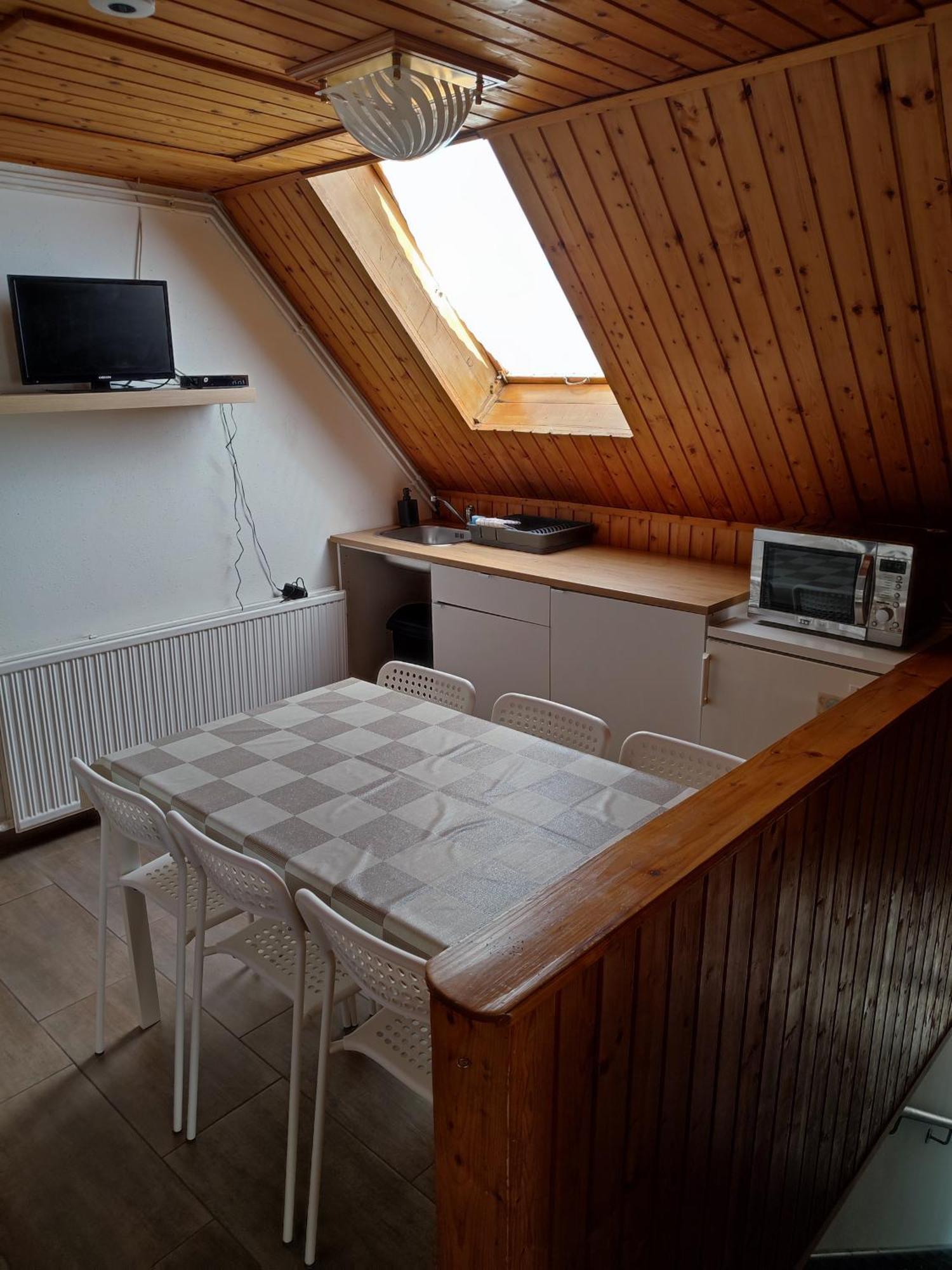 Aranyharmat Apartman Balatonlelle Exteriör bild