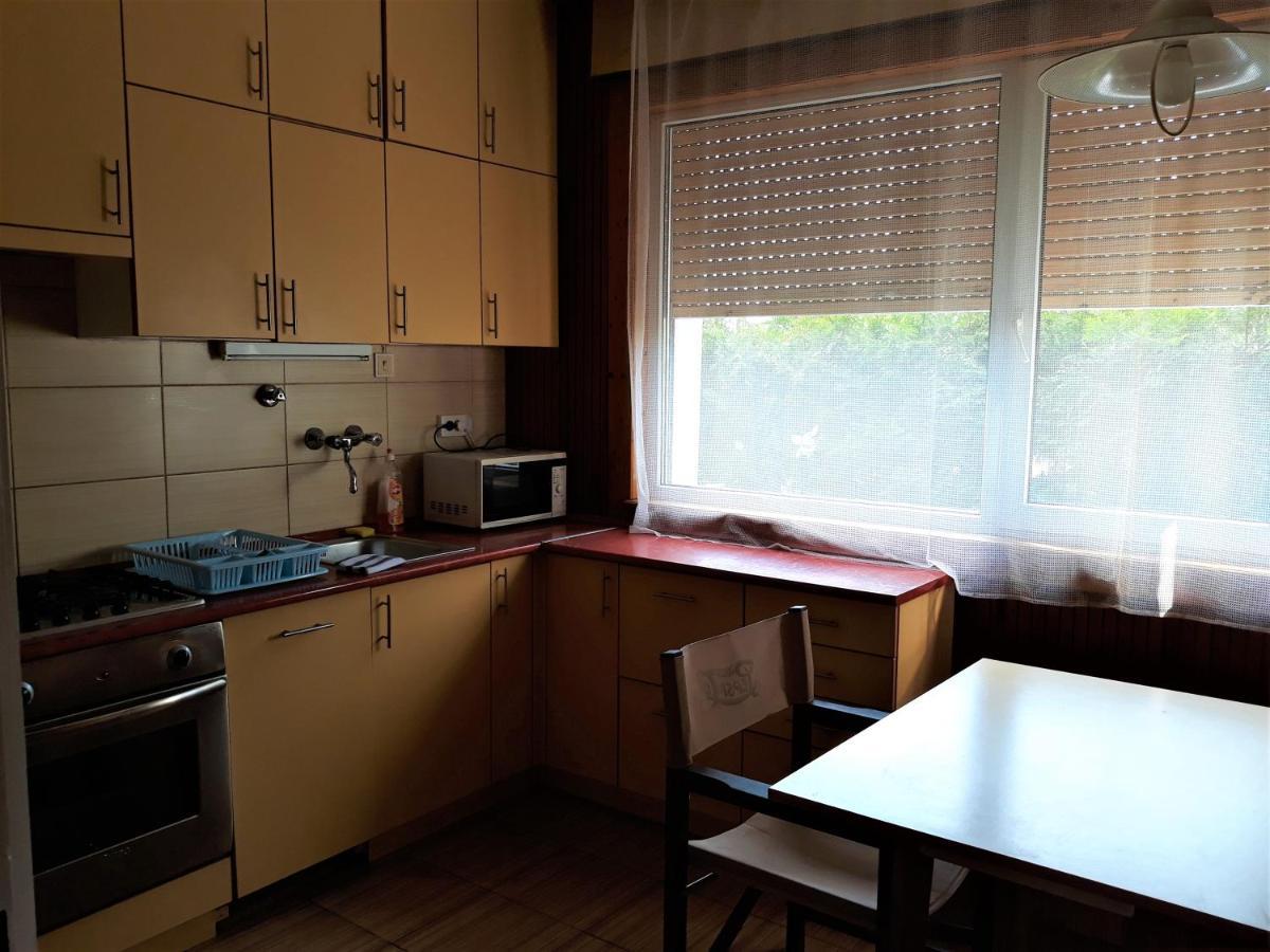 Aranyharmat Apartman Balatonlelle Exteriör bild